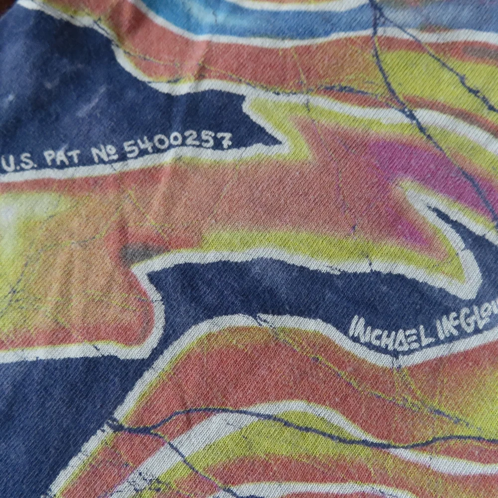 Vintage Sun & Moon Single Stitch Michael McGloin The Mountain no size tag - Picture 3 of 5